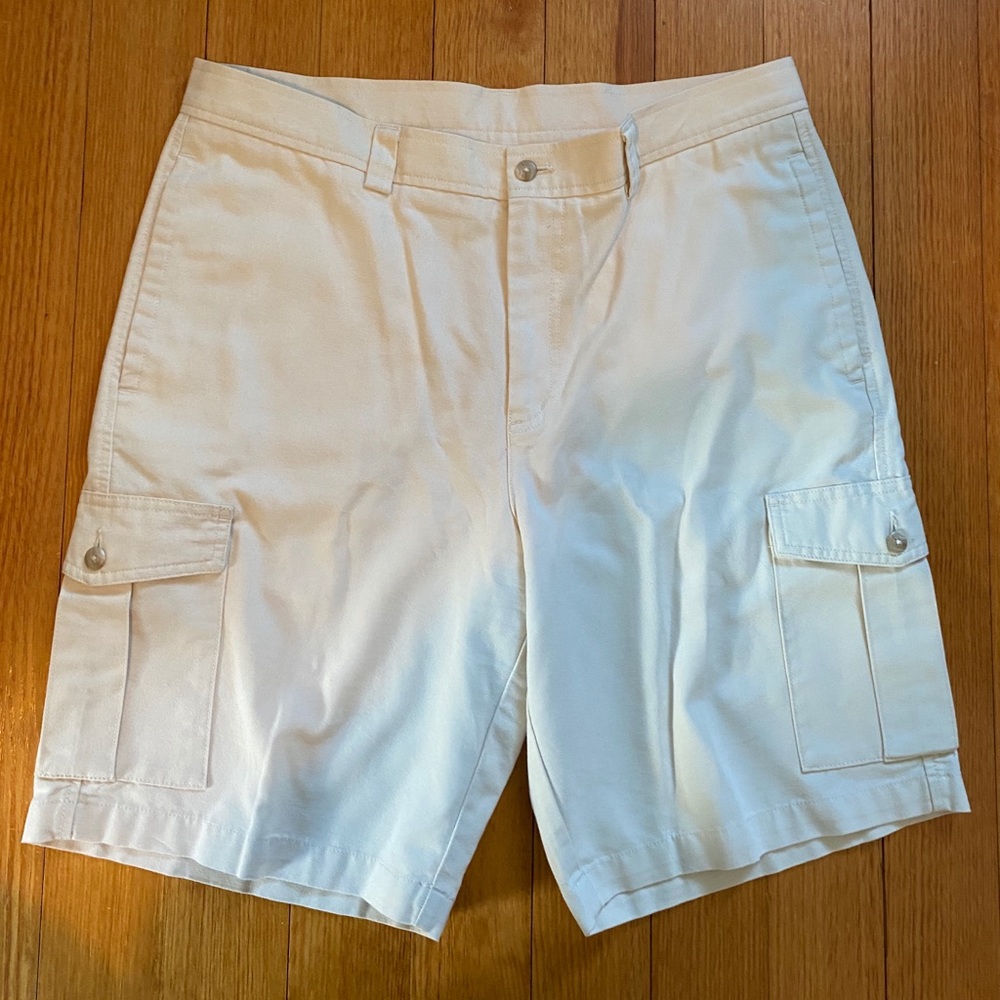 Tori Richard men’s shorts!